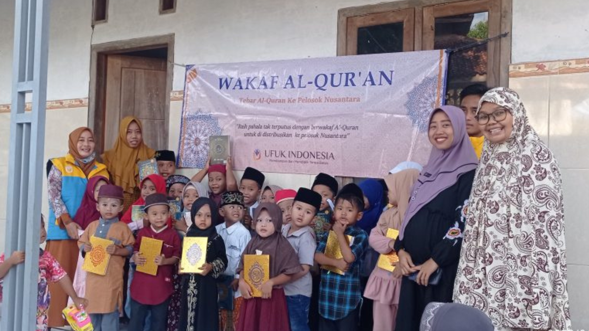 Kegiatan Distribusi Al-Quran 10